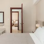 Grekas Hotel *