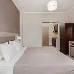 Grekas Neoi Poroi