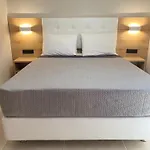 Hotel Grekas *