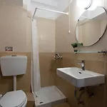 Hotel Grekas *