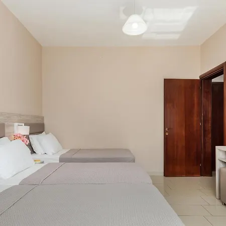 Hotel Grekas Néoi Póroi