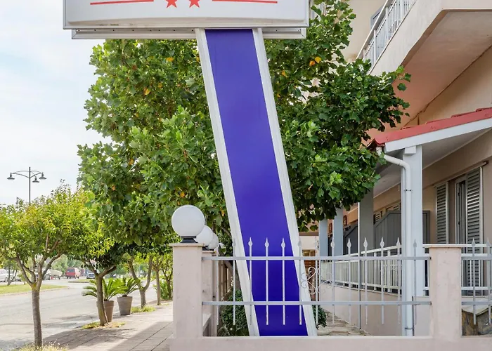 Grekas Hotel Néoi Póroi